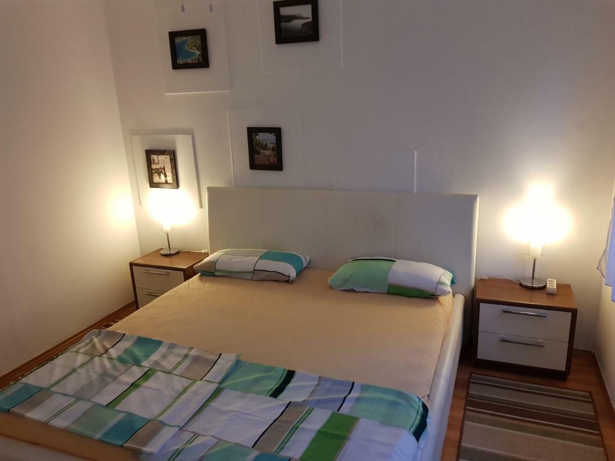 A&T Apartment ซาเปรชิช ภายนอก รูปภาพ